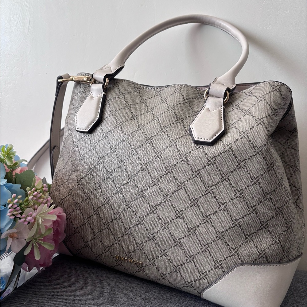 Nine West Cream and Gray Patterned Satchel
